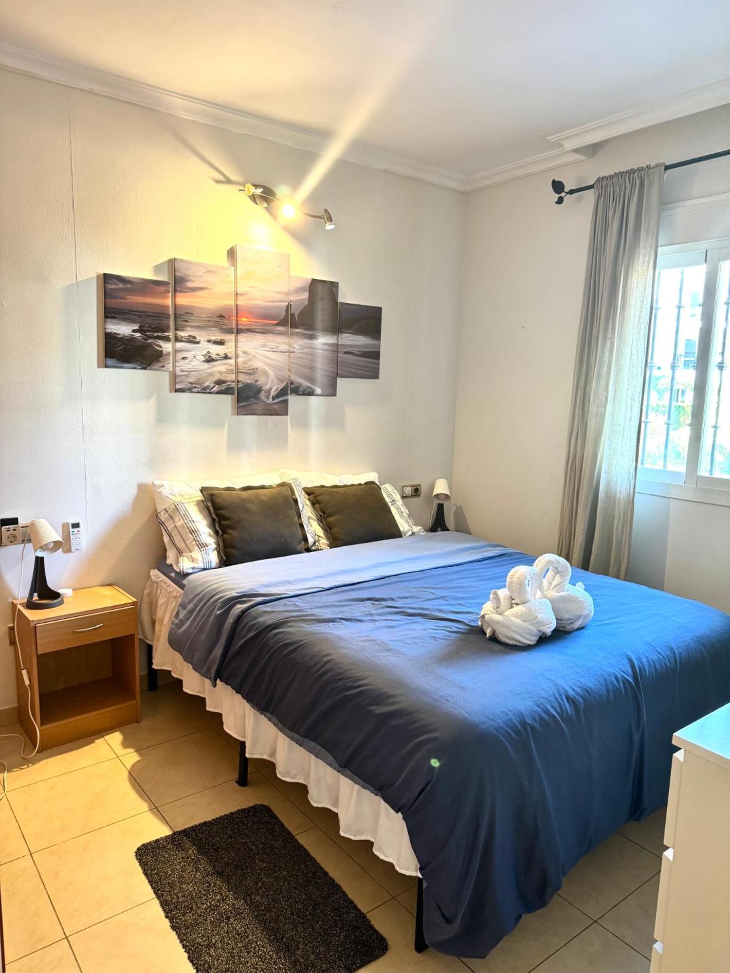 Cozy Fuengirola Apartment With Sea View & Pool Экстерьер фото